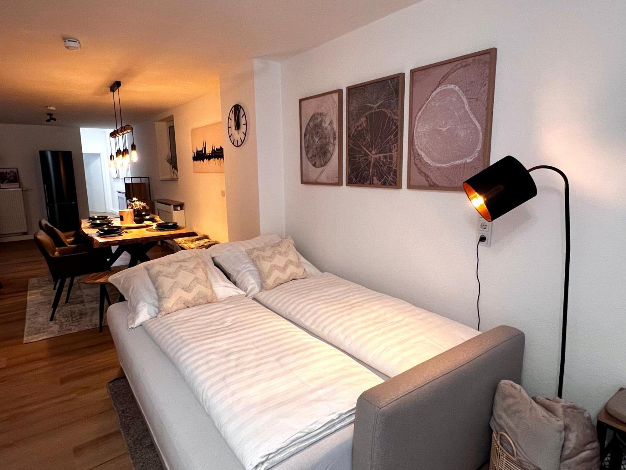 Appartamento Main Cozy Casa Am Ringpark Free Parking Würzburg Esterno foto