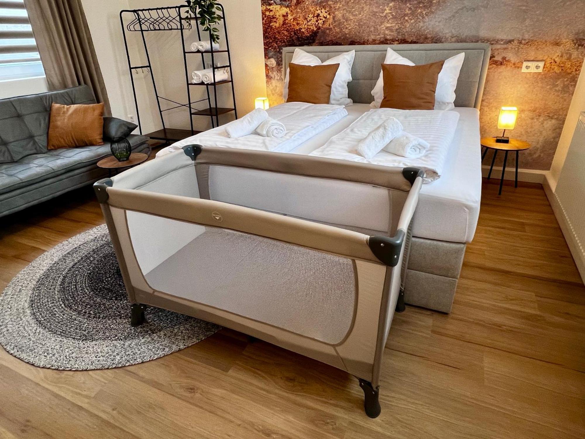Appartamento Main Cozy Casa Am Ringpark Free Parking Würzburg Esterno foto